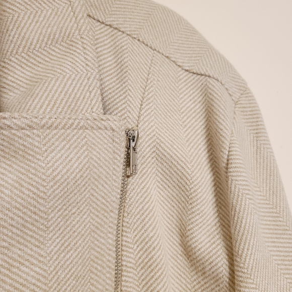 Banana Republic Factory Tan Jacket - Picture 6 of 16